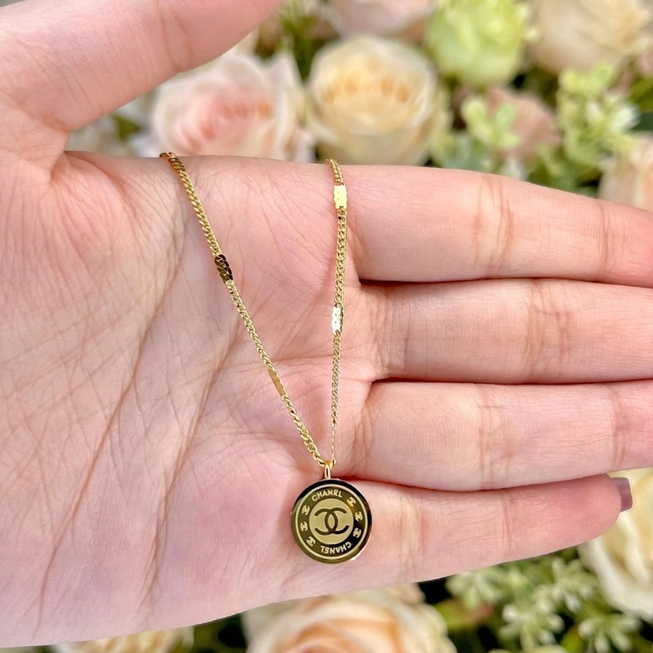 Luxury Round Chanel Pendant Necklace – Designer Inspired
